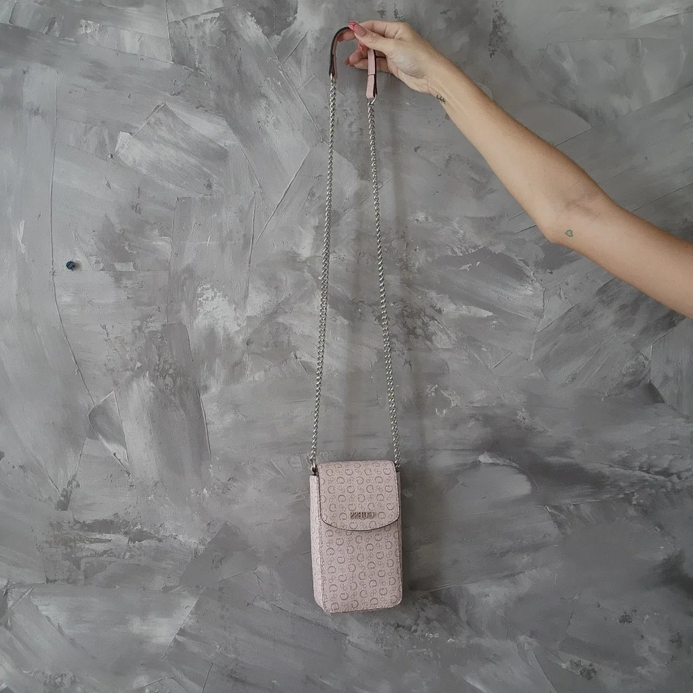 Guess Crossbody bag. - Picture 4 of 4
